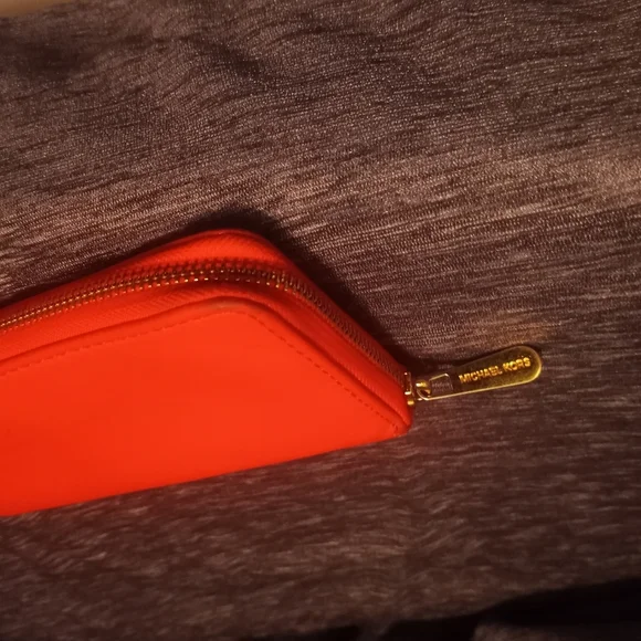 Michael Kors Orange/Red - Picture 5 of 9